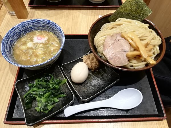 「得製つけめん 大盛り&ほうれん草」@舎鈴 小岩北口店の写真