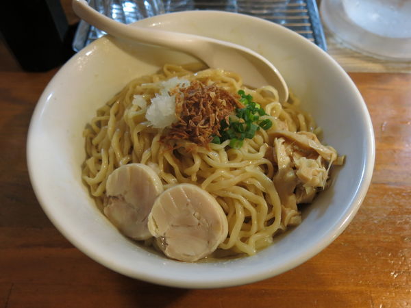 「鶏まぜそば(中盛)：700円」@濃厚鶏白湯らーめん 麺屋一楽の写真