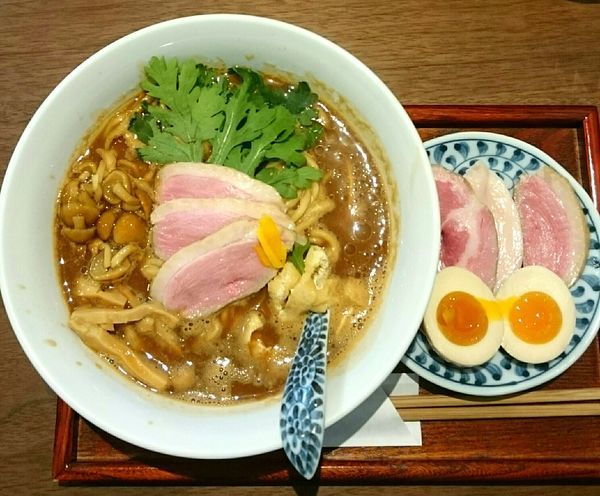 「Ra-men赤味噌 特製 和え玉」@メンドコロ Kinariの写真