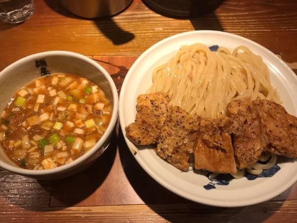 「濃厚豚天つけ麺 中盛」@麺屋武蔵 二天 池袋店の写真