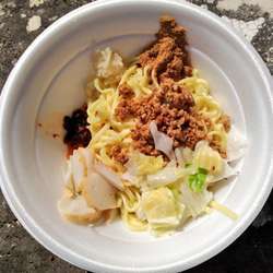 イベント限定 琉球旨辛まぜそば