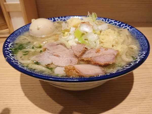 「ラーメン＋味付玉子」@孫作の写真