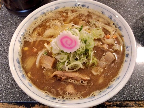 「期間限定 カレー中華そば」@東池袋大勝軒 沖縄宜野湾店の写真