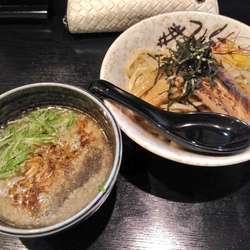 期間限定 イリ子の家出 -最終回- 煮干し醤油つけ麺
