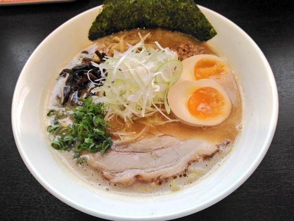 「期間限定 豚骨味噌らーめん」@麺屋 シロサキの写真