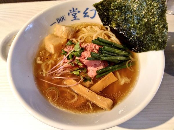 「期間限定 レア豚チャーシューの中華そば」@麺や 堂幻の写真