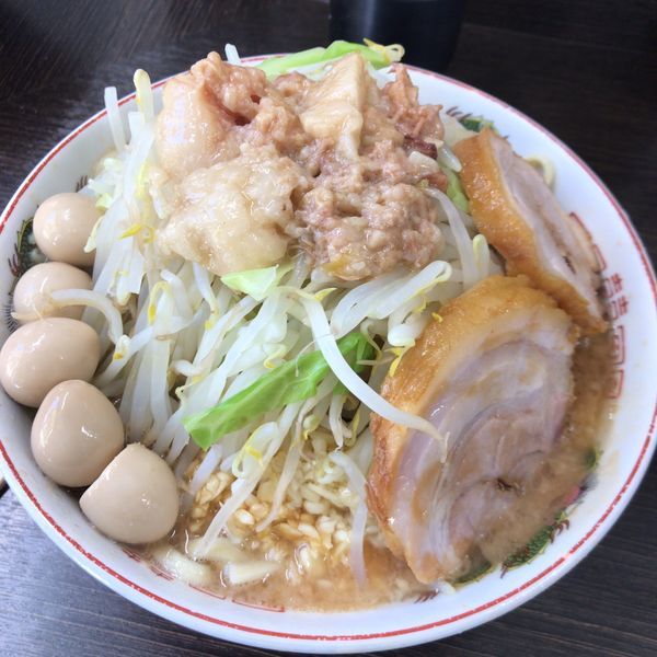 「小ラーメン750円＋うずら100円」@ラーメン二郎 川越店の写真