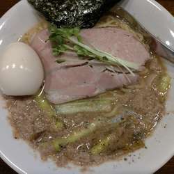 鯖醤油らぁ麺(650円)