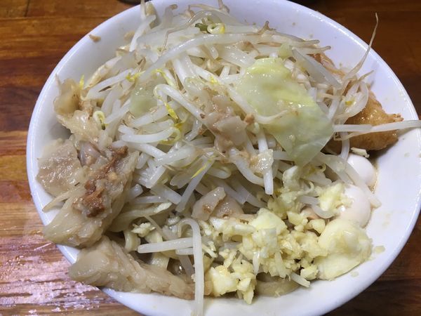 「小ラーメンうずらヤサイニンニクアブラ」@蓮爾 新町一丁目店の写真