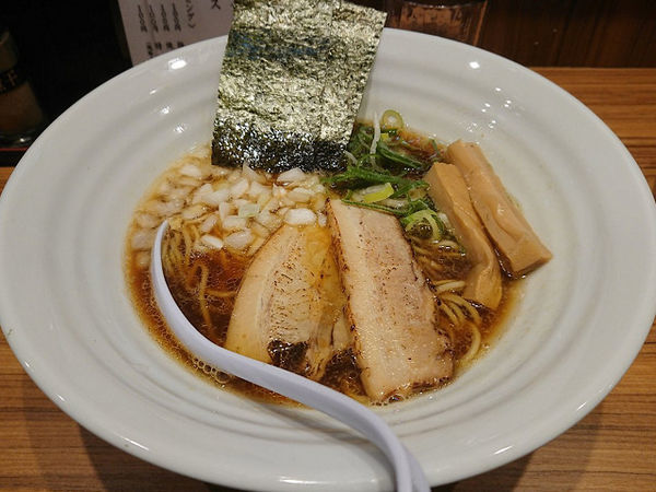 「煮干し中華そば」@煮干し中華そば 麺屋 芝乃の写真