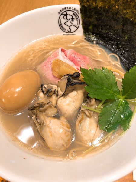 「【寿製麺 よしかわ】牡蠣そば ¥900＋味玉 ¥100」@むぎくらべの写真
