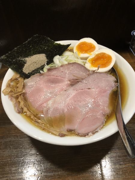 「濃厚鳥醤油ラーメン」@Soupmenの写真