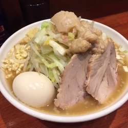 ラーメン並 750円（味玉クーポン使用）