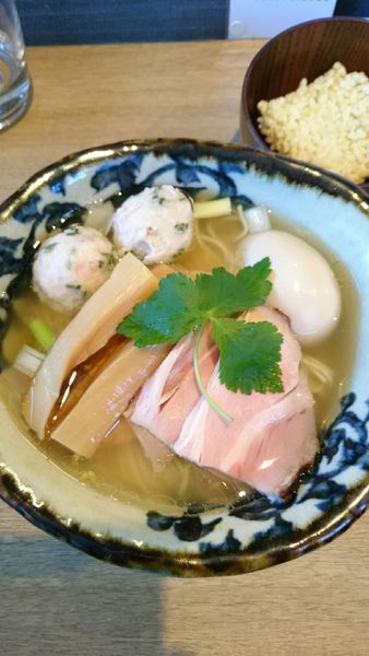 「プレミアム柚子塩そば（特製）980円」@麺屋 椿丸の写真