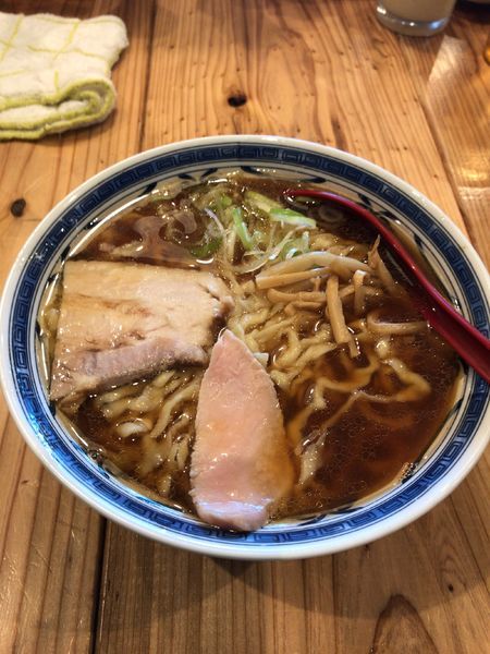 「醤油ラーメン」@くじら食堂 nonowa東小金井店の写真