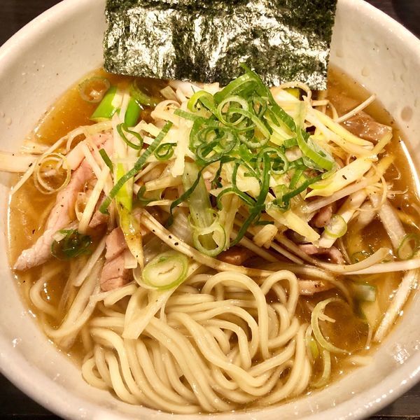 「生姜風味のネギ塩中華そば（限定）950円」@麺や 福一の写真