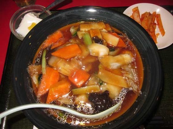 「五目湯麺単品　600円（ランチ）」@花彫酒家の写真