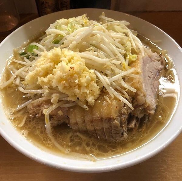 「大ラーメン豚入り」@豚星。の写真