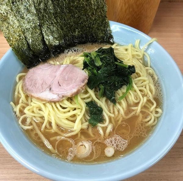 「ラーメン中」@横浜ラーメン 武蔵家 日吉店の写真