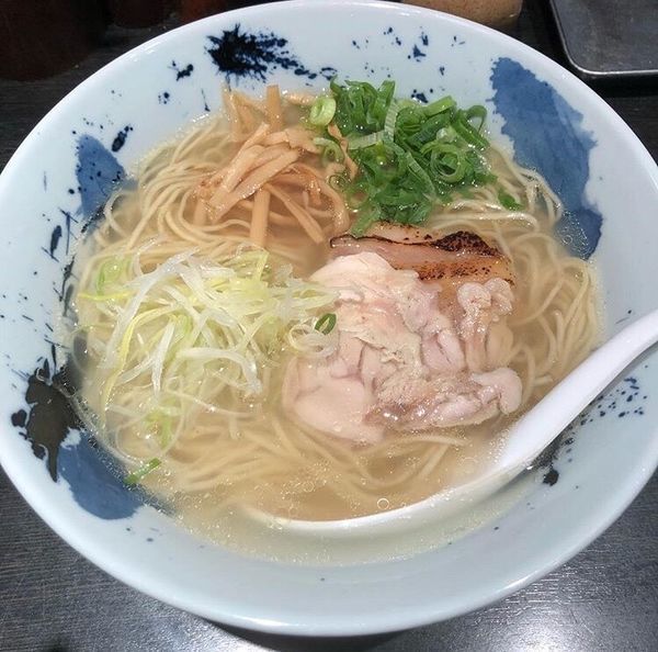 「鶏そば」@自家製麺 鶏そば 三歩一の写真