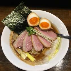 濃厚鴨醤油らぁ麺