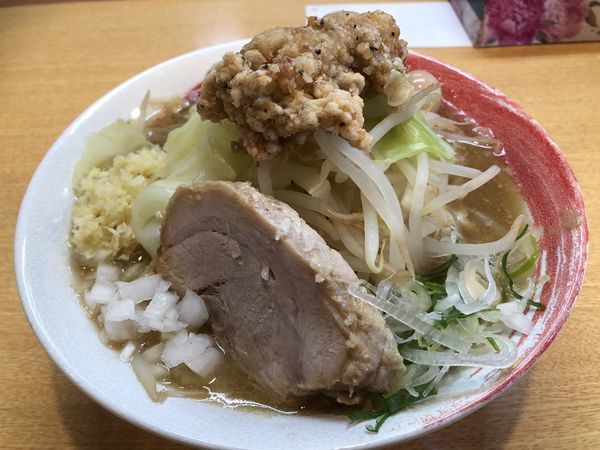 「ラーメン小うずら」@らーめん藤ろうの写真