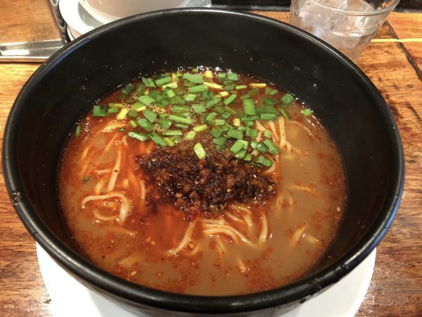 「紅麻辣タンタン麺」@紅虎軒 心斎橋店の写真