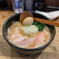 鶏白湯ラーメン
