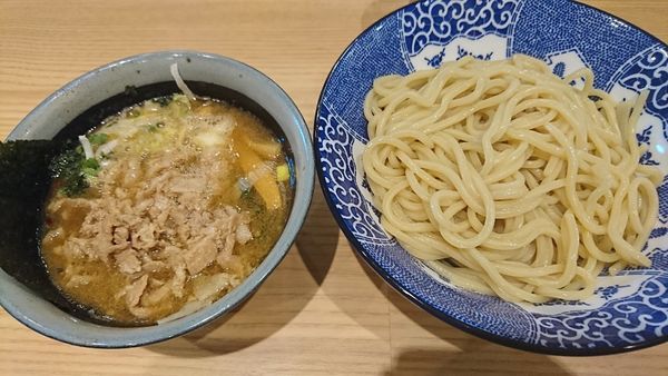 「味豚つけ(1000円)麺少なめ」@孫作の写真