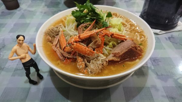 「渡り蟹の白味噌ラーメン 890円」@ラーメン 富次郎の写真