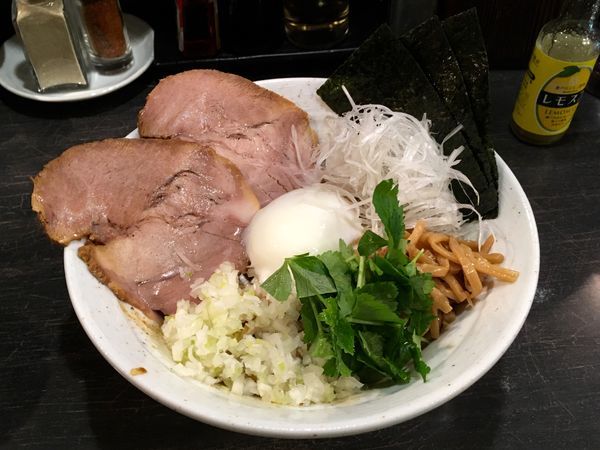 「ハイボール→特製まぜそば」@麺や そめいよしの 西荻窪店の写真