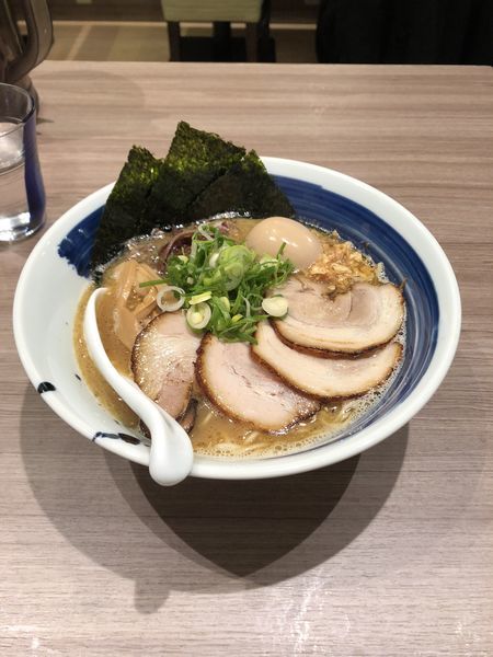 「特製鶏白湯(黒)」@麺者 雄の写真