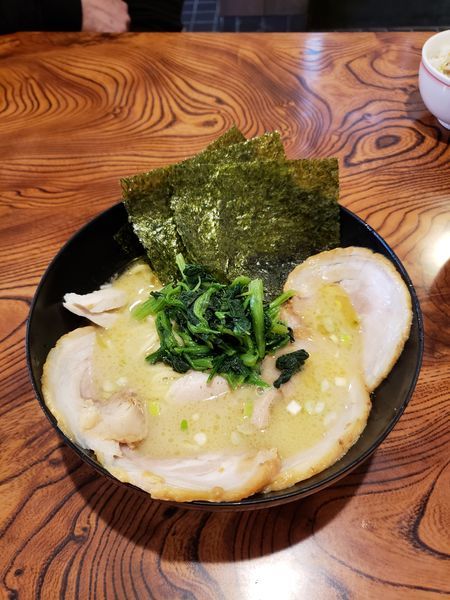 「特製濃厚豚骨チャーシュー麺 塩」@歩家の写真