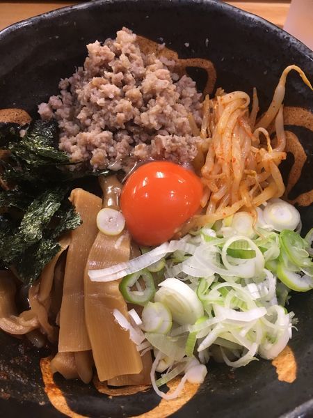 「辛まぜそば¥830」@麺屋 蝉 関大前店の写真