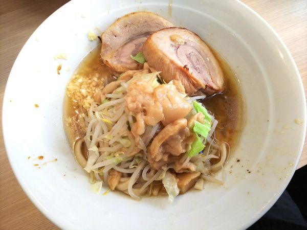 「ラーメン（200g）　ニンニクアブラ　700円」@麺屋 味方の写真