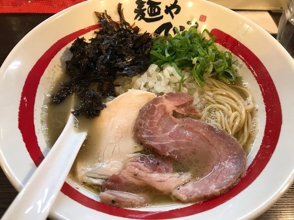 「追い煮干しそば  800円」@麺や でこの写真