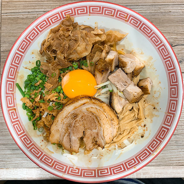 「まぜそば全部増し」@徳島NOODLE ぱどるの写真