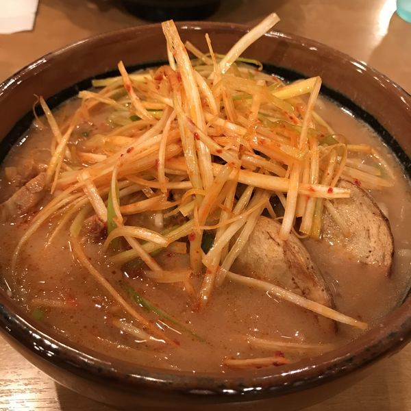 「北海道ネギ味噌らーめん」@みそ屋 田所商店 WBG店の写真