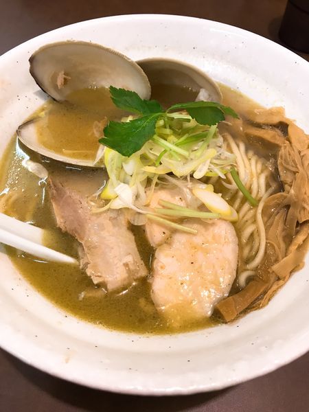 「貝塩拉麺    ¥850」@麺屋 心羽の写真