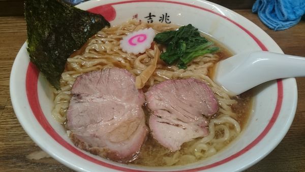 「中華そば（670円）＋炙り焼豚丼（360円）」@青竹平打ち中華そば 麺壱吉兆の写真