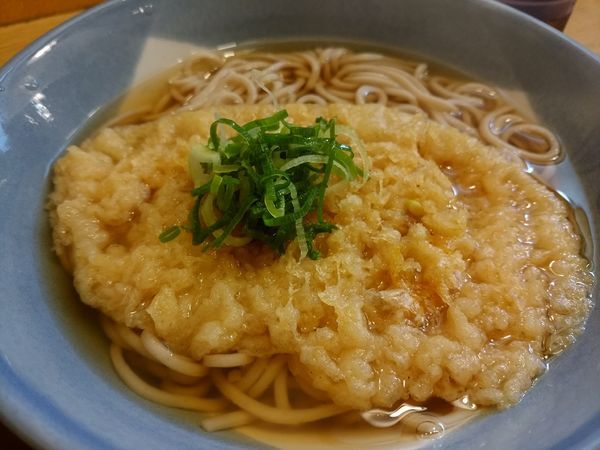 「天ぷらそば340円」@若菜そば 西京極店の写真