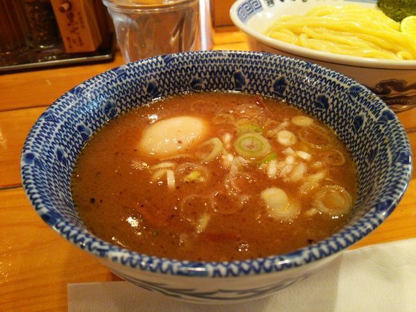 「濃厚味玉つけ麺 980円」@つじ田 飯田橋店の写真