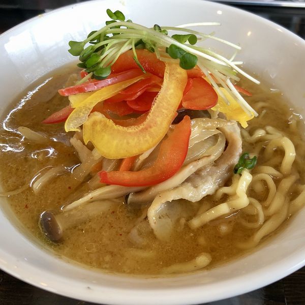 「【限定１日10食】カレーMISOらーめん」@麺や 笑 ～Sho～の写真