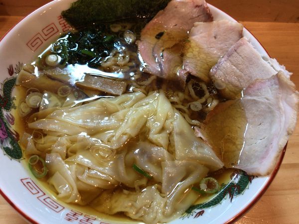 「ワンタンメン900円」@白河ラーメン 麺や鶏正の写真