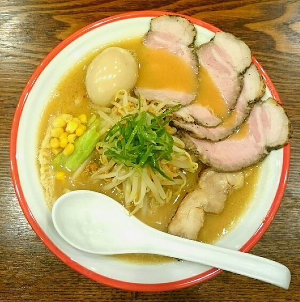 「味噌そば【限定】 豚チャーシュー 味玉」@麺宿 志いなの写真