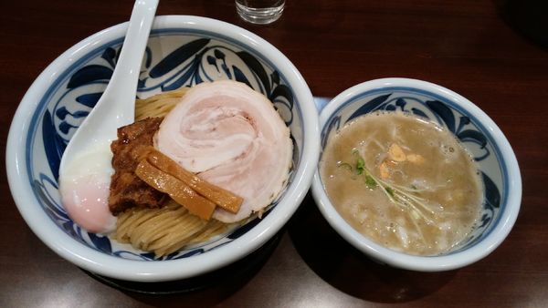 「つけ麺(トロコリ肉のせ)¥900-」@らーめんつけ麺 吉田商店 本店の写真