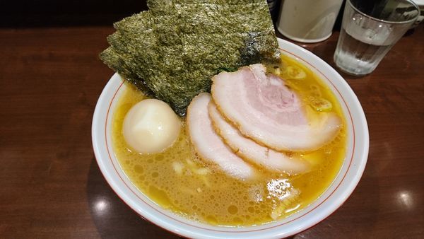 「特製ラーメン900円(叉焼バラ肉)」@らーめん飛粋の写真