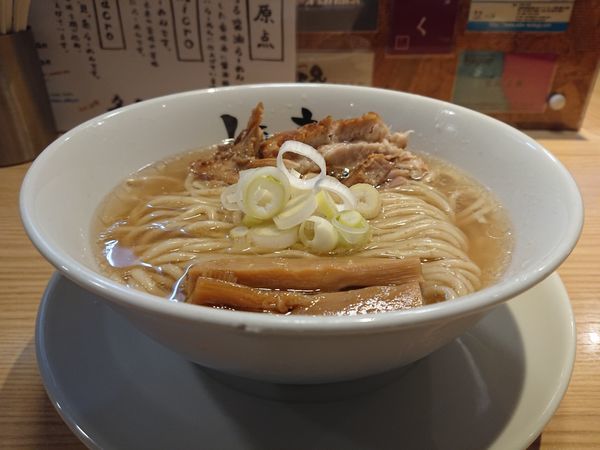 「らーめん macro」@人類みな麺類の写真