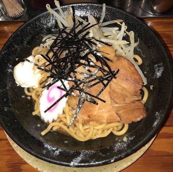 「油マヨネーズ」@らあ麺 やったる 新宿店の写真