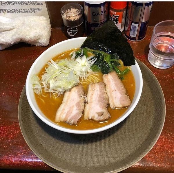 「味噌ラーメン」@一条流がんこラーメン系 拉麺居酒屋 AKAMARUの写真